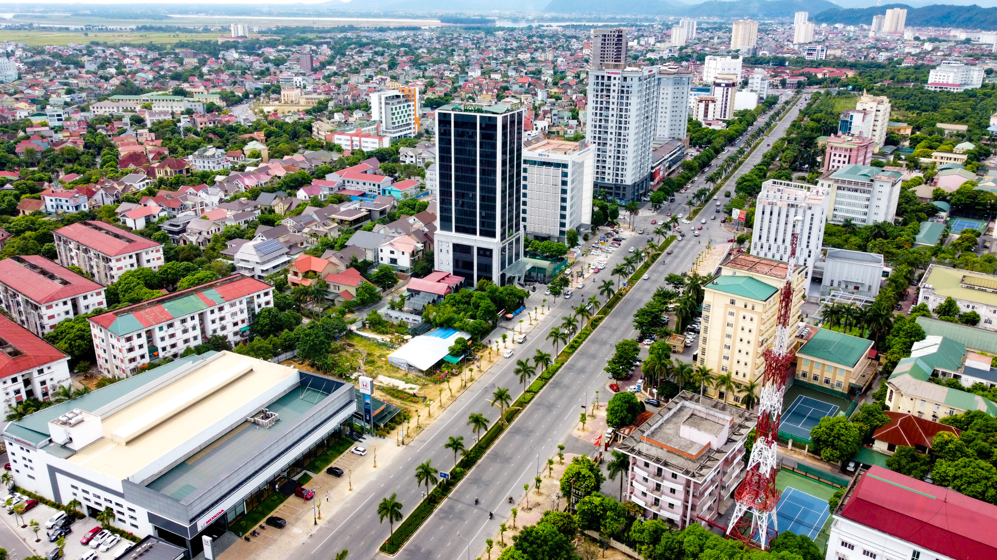 Cơ hội đầu tư bất động sản 2025 Cú hích từ các luật mới và kinh tế vĩ mô