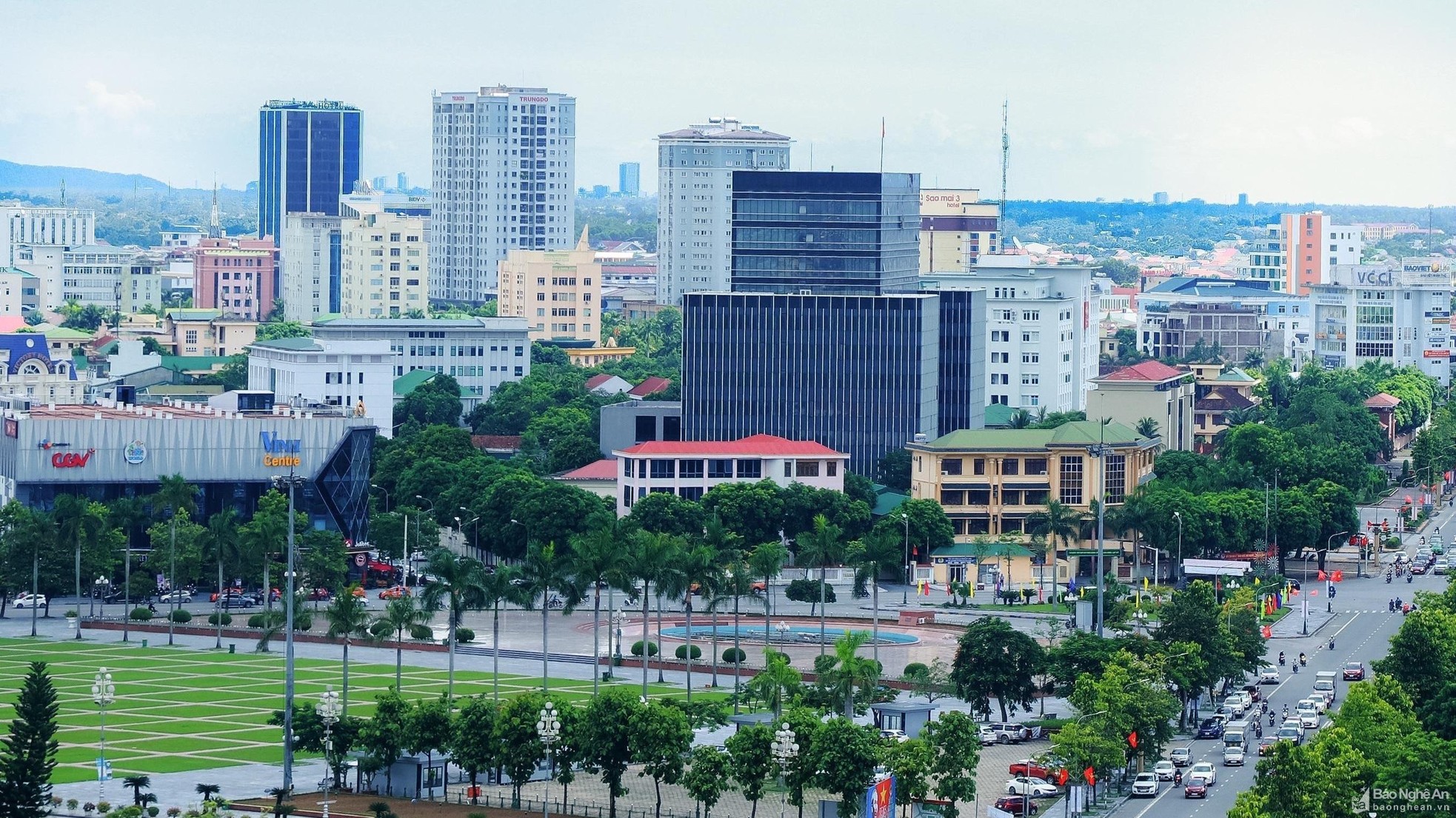 Kiến nghị chính sách phát triển thị trường bất động sản ổn định